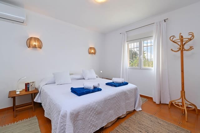 2 bedroom Villa for holiday rental in Montgó - Ermita, Javea / Xàbia with pool garage - € 735 (Ref: 8151381)