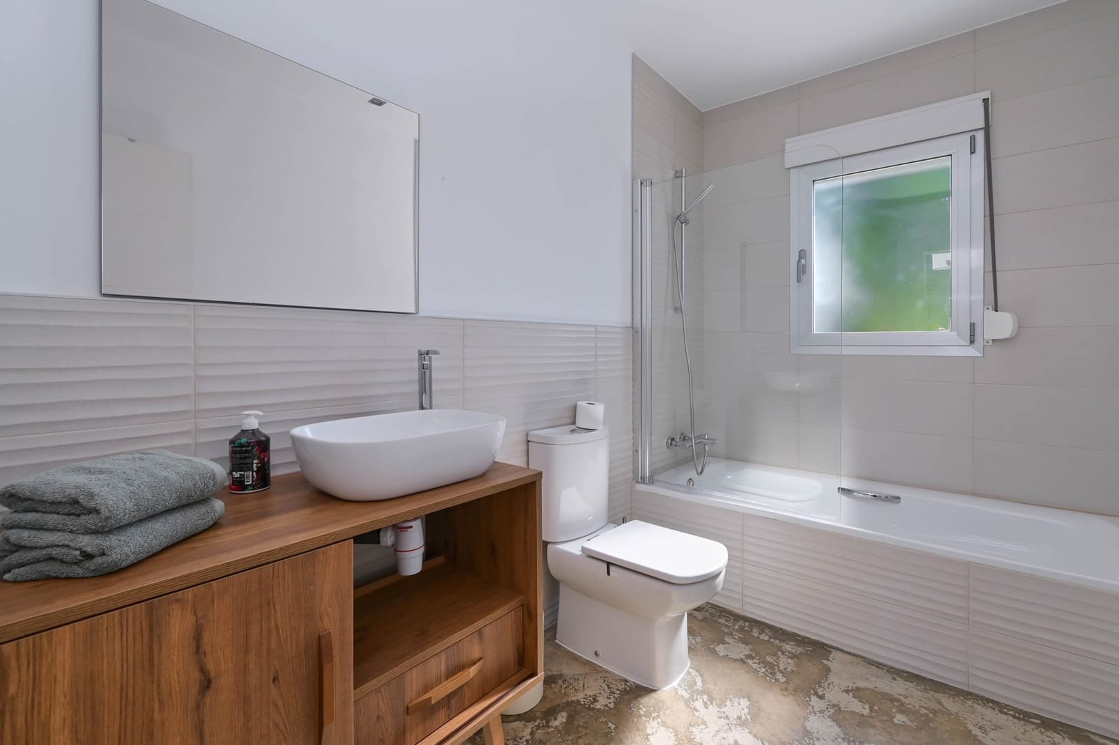 4 slaapkamer Villa voor vakantieverhuur in Javea / Xabia met zwembad garage - € 1.655 (Ref: 8176569)