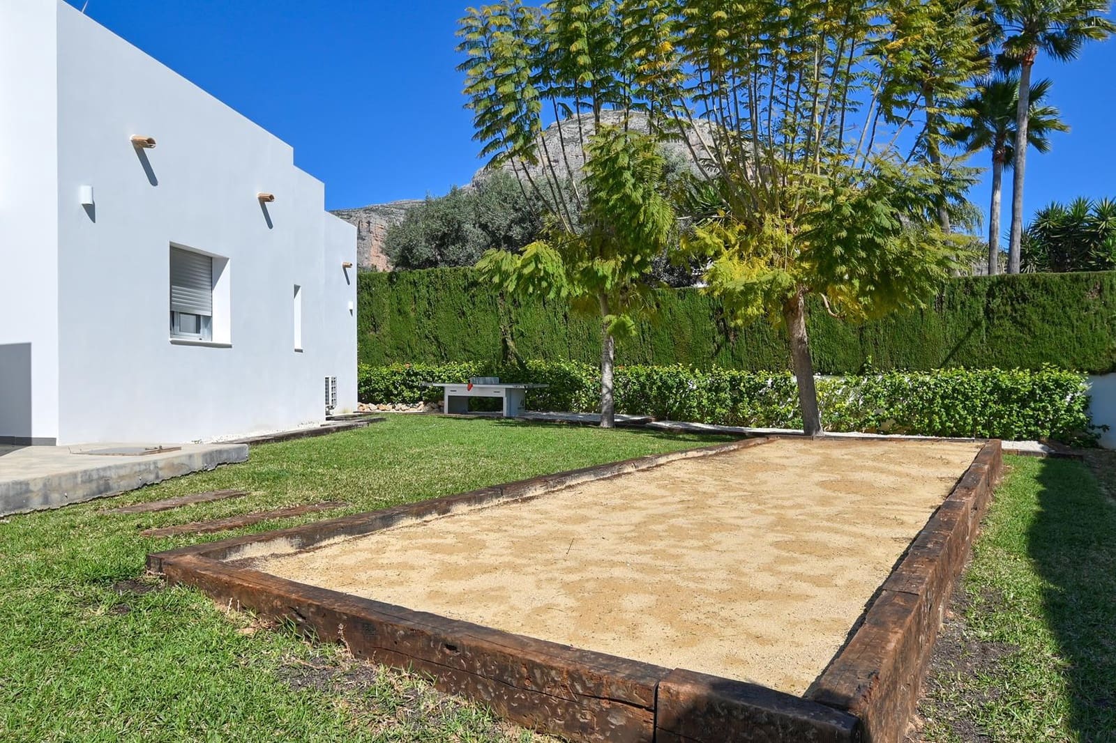 4 slaapkamer Villa voor vakantieverhuur in Javea / Xabia met zwembad garage - € 1.655 (Ref: 8176569)