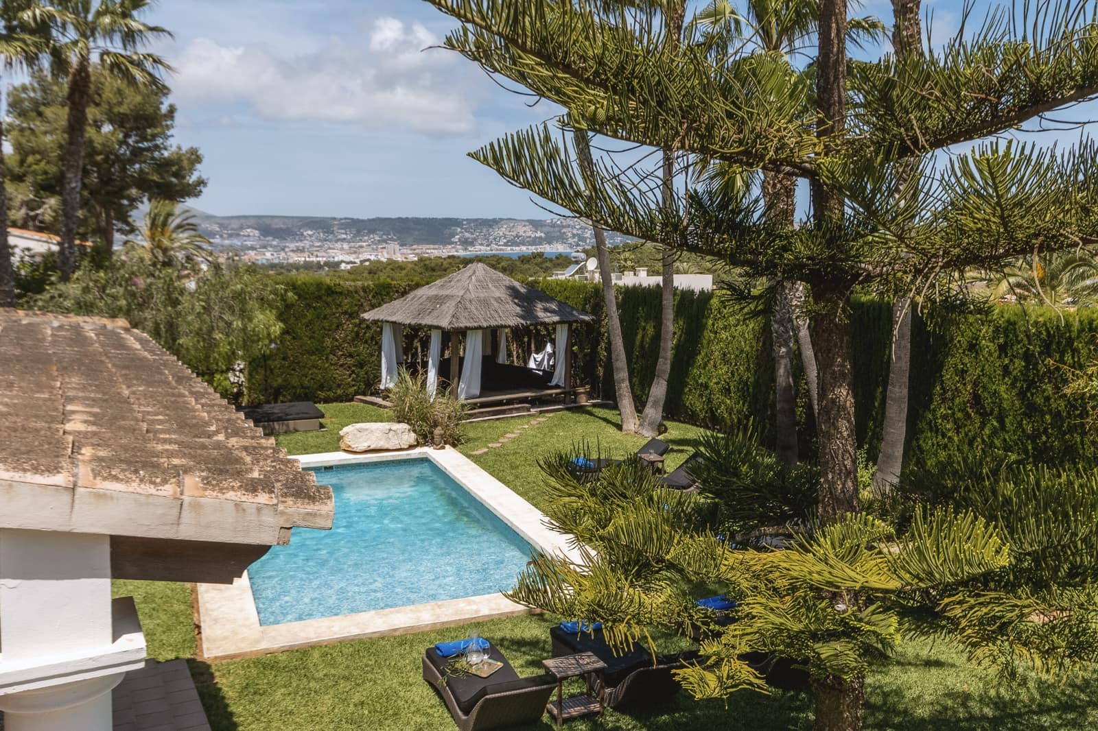 6 sovrum Villa för semesterbostäder i Javea / Xabia med pool garage - 2 372 € (Ref: 8196625)