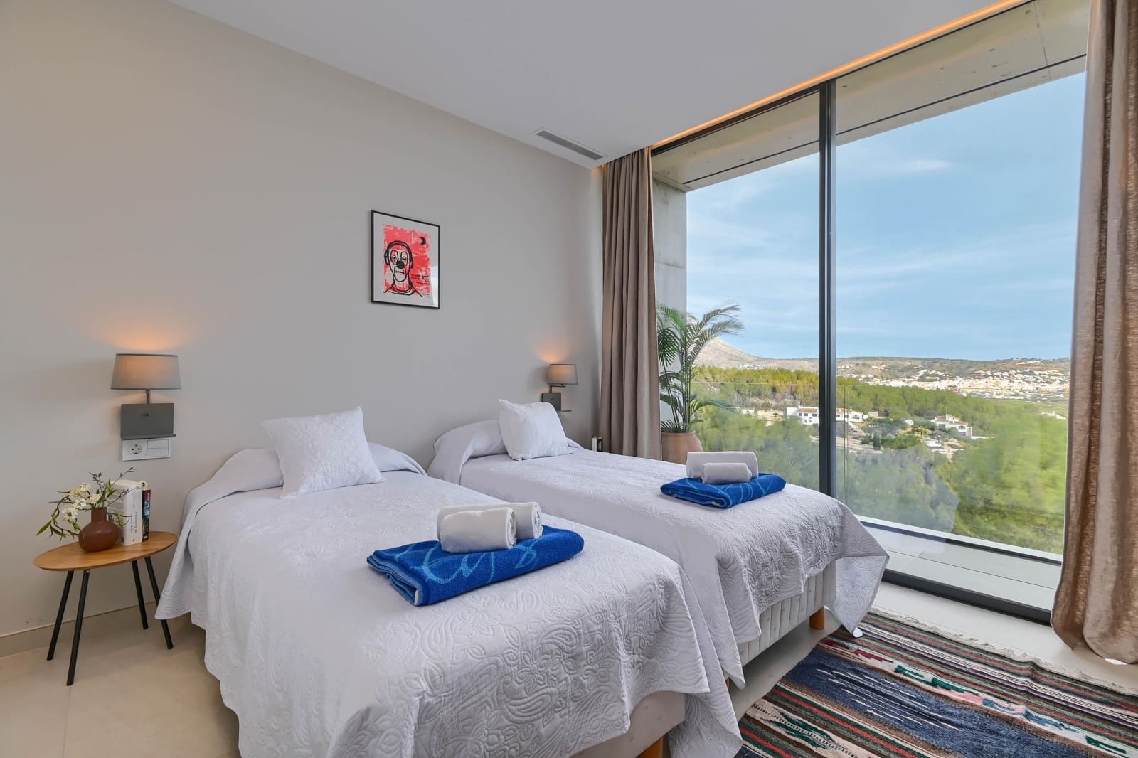 4 slaapkamer Villa voor vakantieverhuur in Javea / Xabia met zwembad garage - € 2.345 (Ref: 8200883)