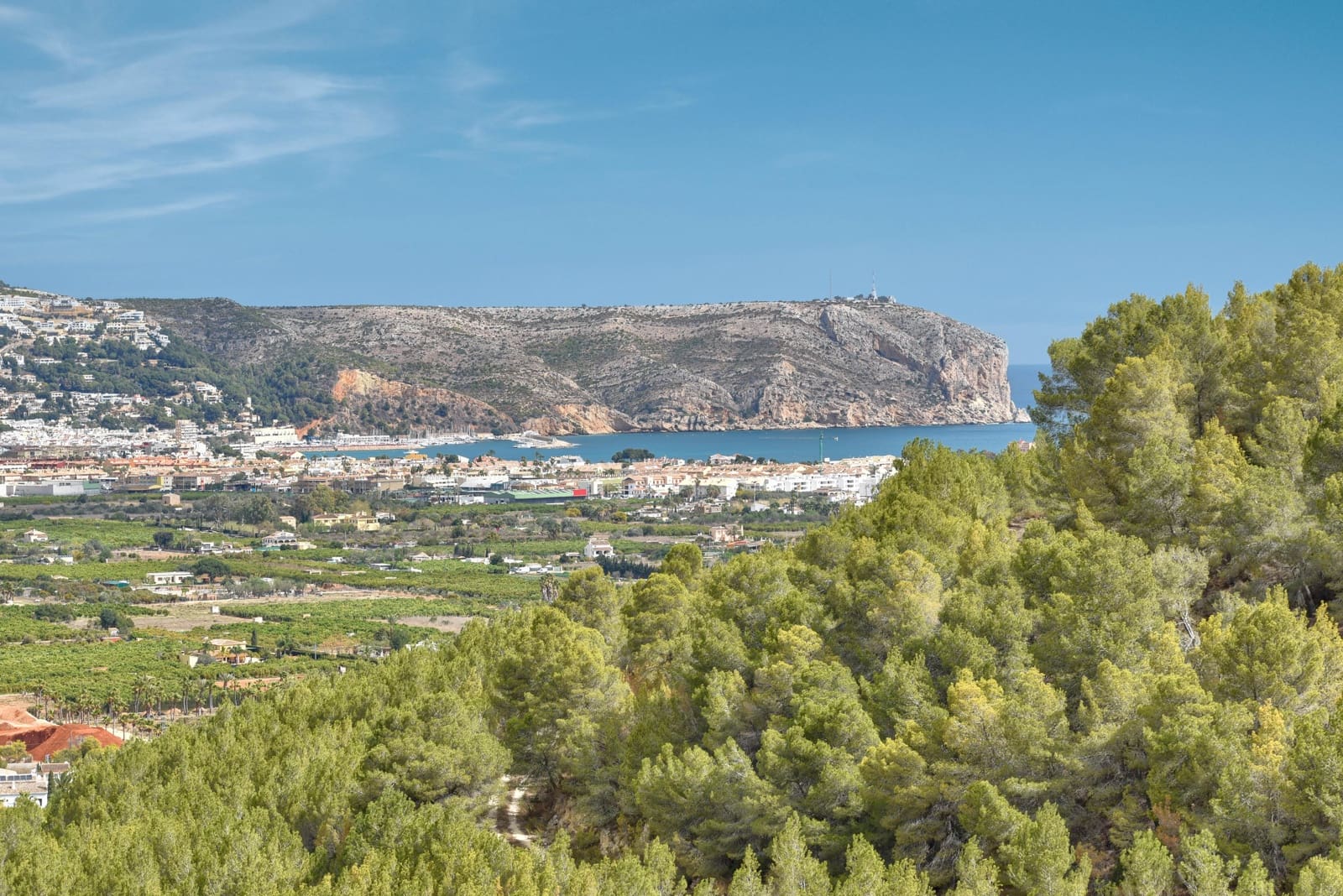 4 slaapkamer Villa voor vakantieverhuur in Javea / Xabia met zwembad garage - € 2.345 (Ref: 8200883)