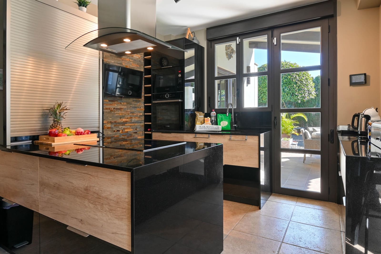 3 makuuhuone Huvila lomavuokrausta paikassa Javea / Xabia mukana uima-altaan 
autotalli - 1 071 € (Ref: 8278392)