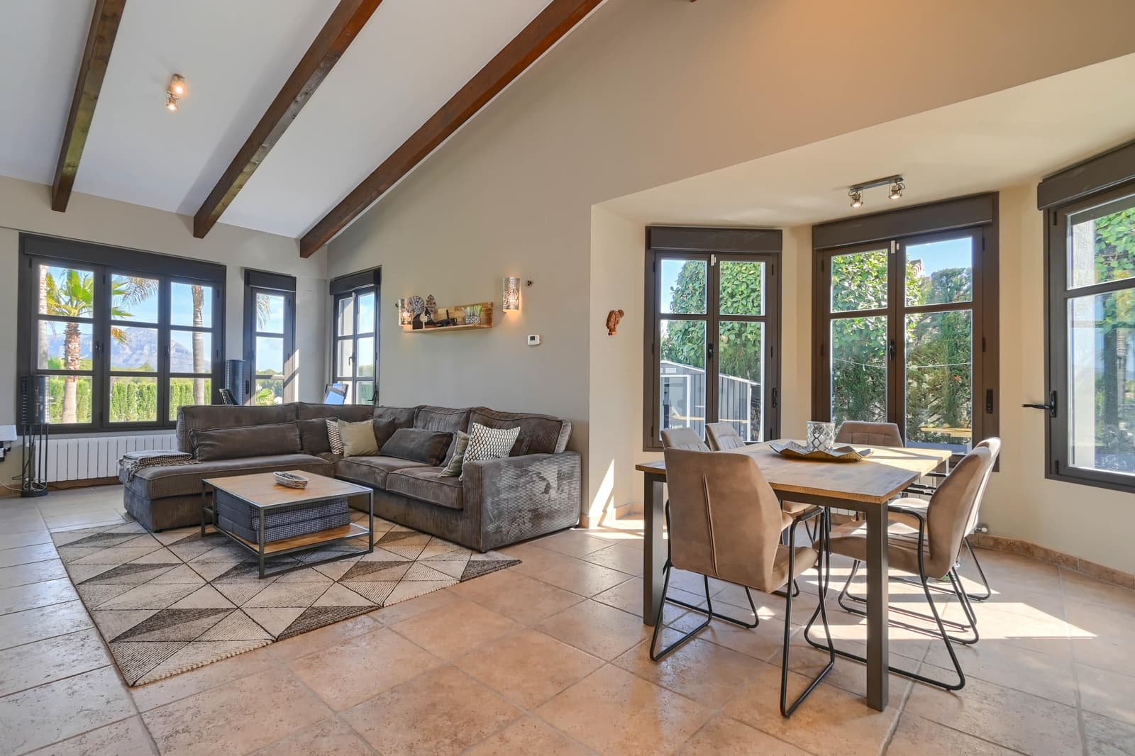 3 makuuhuone Huvila lomavuokrausta paikassa Javea / Xabia mukana uima-altaan 
autotalli - 1 071 € (Ref: 8278392)