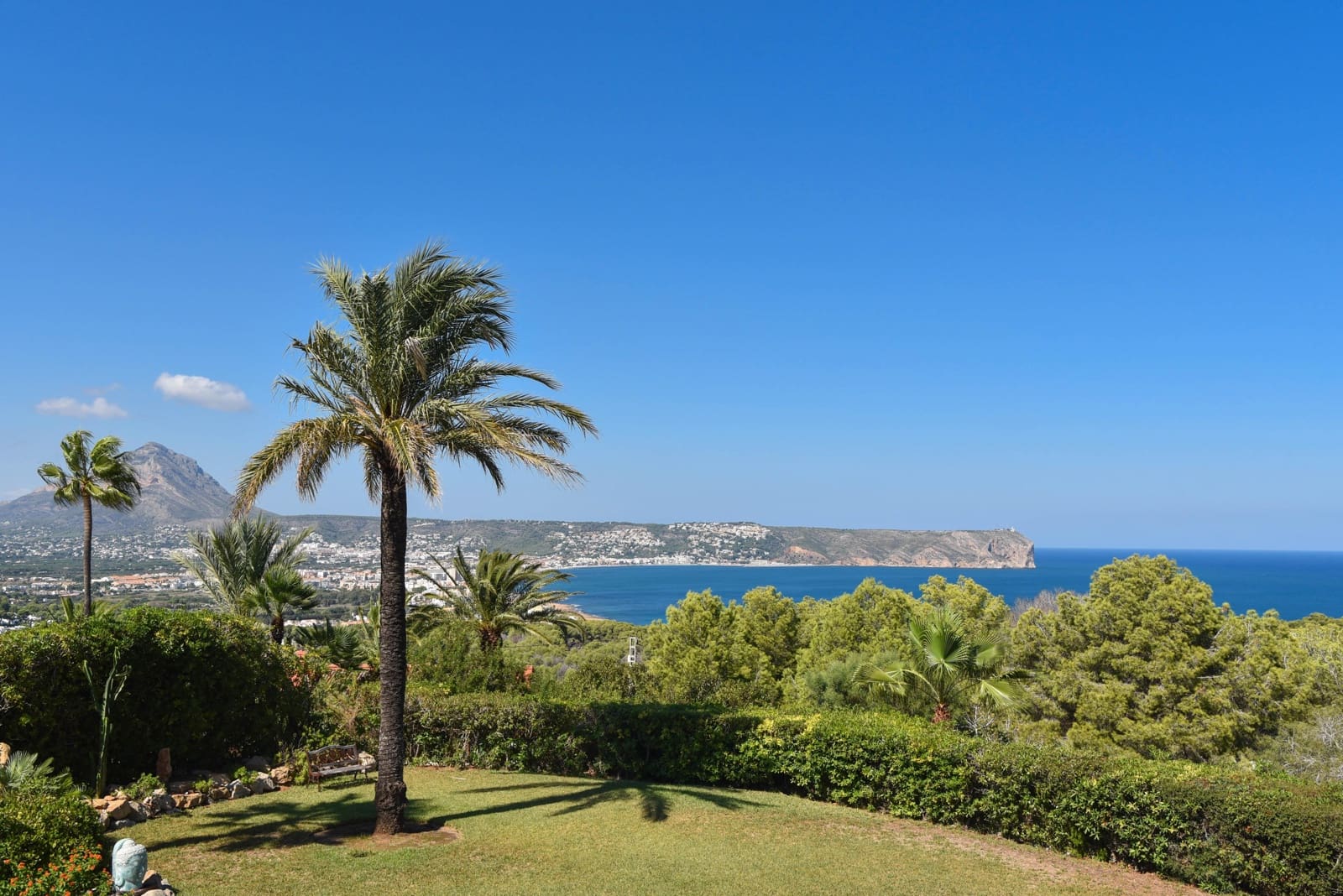 3 Zimmer Ferienvilla in Javea / Xabia mit Pool Garage - 982 € (Ref: 8288857)