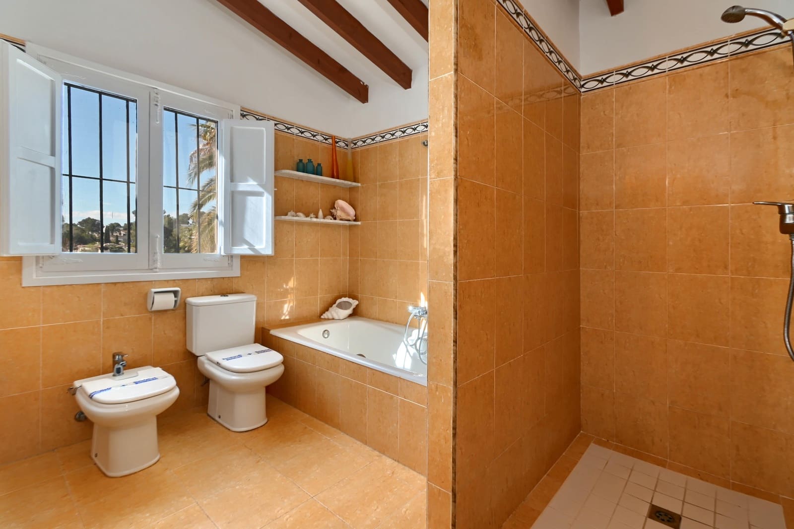 4 Zimmer Ferienvilla in Moraira mit Pool Garage - 964 € (Ref: 8322438)