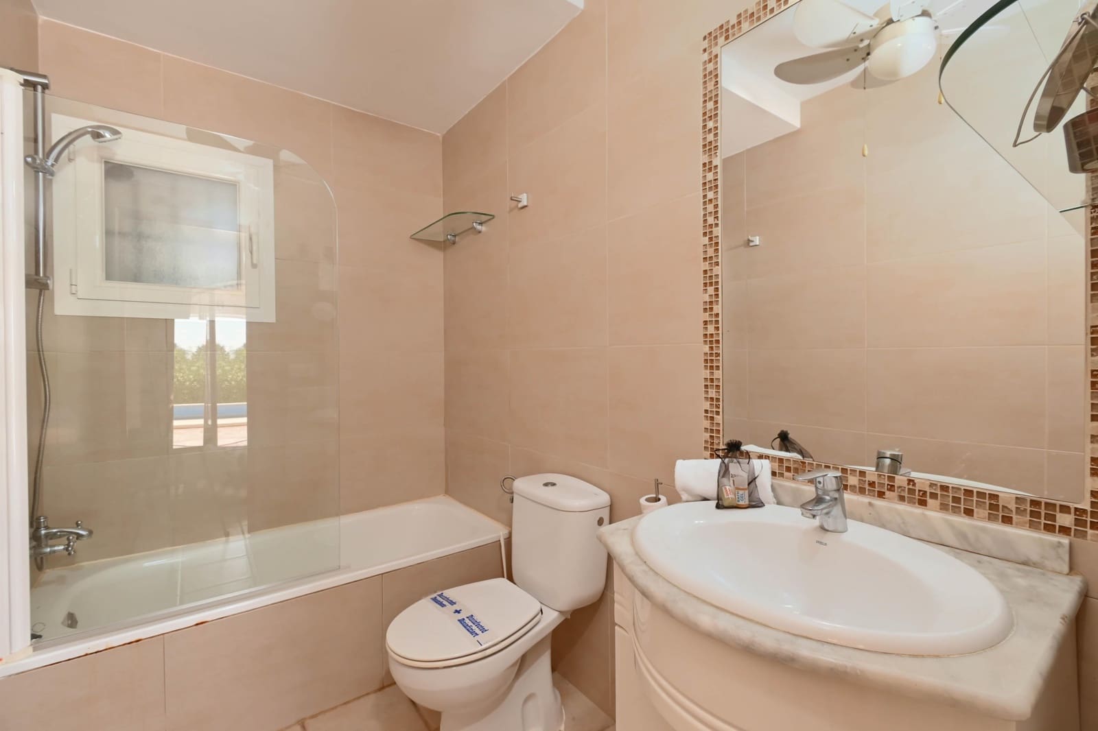 4 Zimmer Ferienvilla in Moraira mit Pool Garage - 964 € (Ref: 8322438)