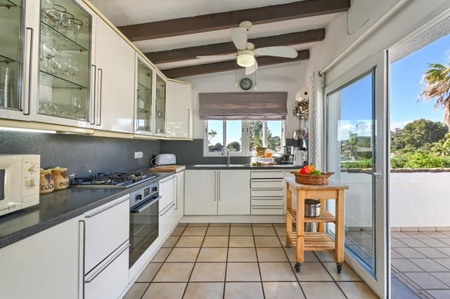 4 Zimmer Ferienvilla in Benimeit - Tabaira, Teulada-Moraira mit Pool Garage - 964 € (Ref: 8322438)