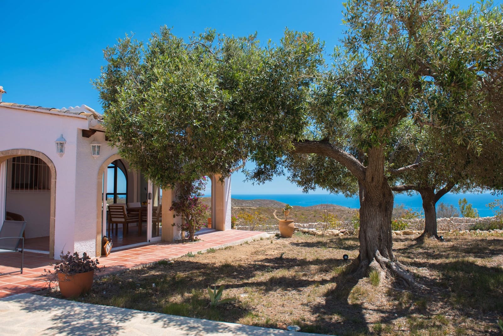 3 camera da letto Villa da affitare come casa vacanza in Cumbre del Sol con piscina garage - 692 € (Rif: 8327342)