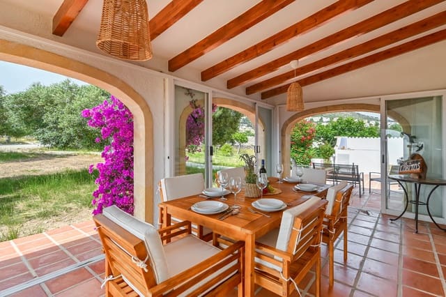 3 bedroom Villa for holiday rental in Cumbre del Sol, Benitachell / Benitatxell with pool garage - € 692 (Ref: 8327342)