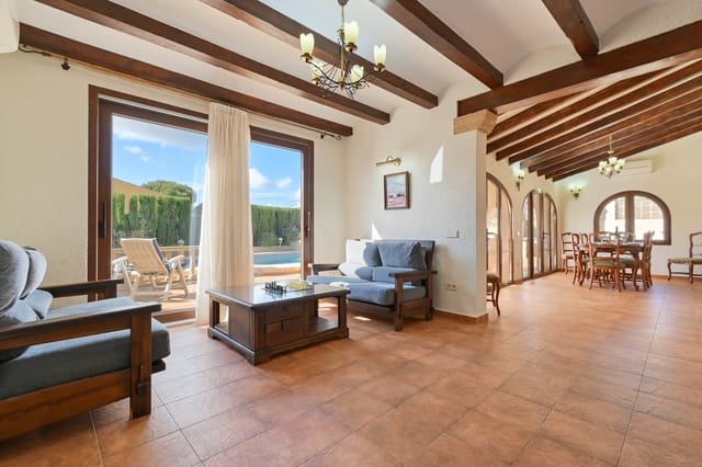 3 slaapkamer Villa voor vakantieverhuur in Puerto, Javea / Xàbia met zwembad garage - € 926 (Ref: 8387957)