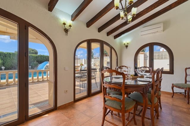 3 slaapkamer Villa voor vakantieverhuur in Puerto, Javea / Xàbia met zwembad garage - € 926 (Ref: 8387957)