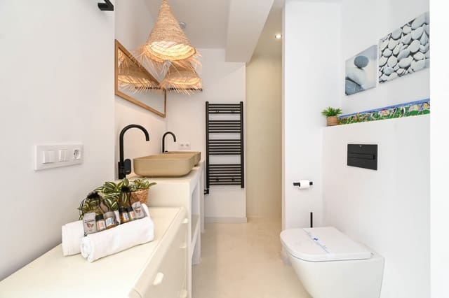 3 slaapkamer Villa voor vakantieverhuur in Cap Martí - El Tossalet - Pinomar, Javea / Xàbia met zwembad - € 1.059 (Ref: 8398297)