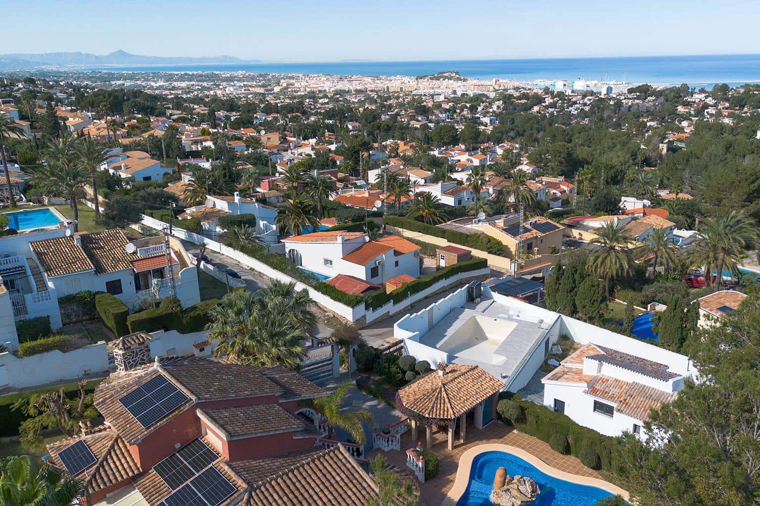 4 Zimmer Ferienvilla in Denia mit Pool Garage - 1.169 € (Ref: 8703639)