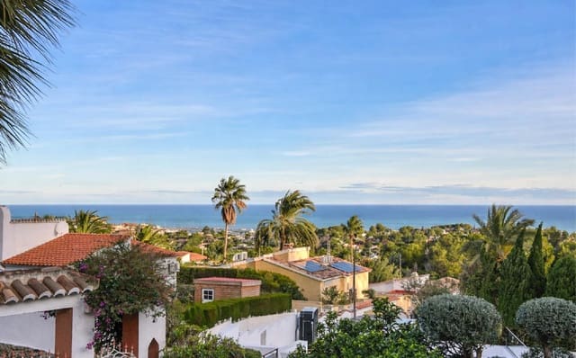 Chalet de 4 habitaciones en El Montgó, Dénia en alquiler vacacional con piscina garaje - 1.169 € (Ref: 8703639)