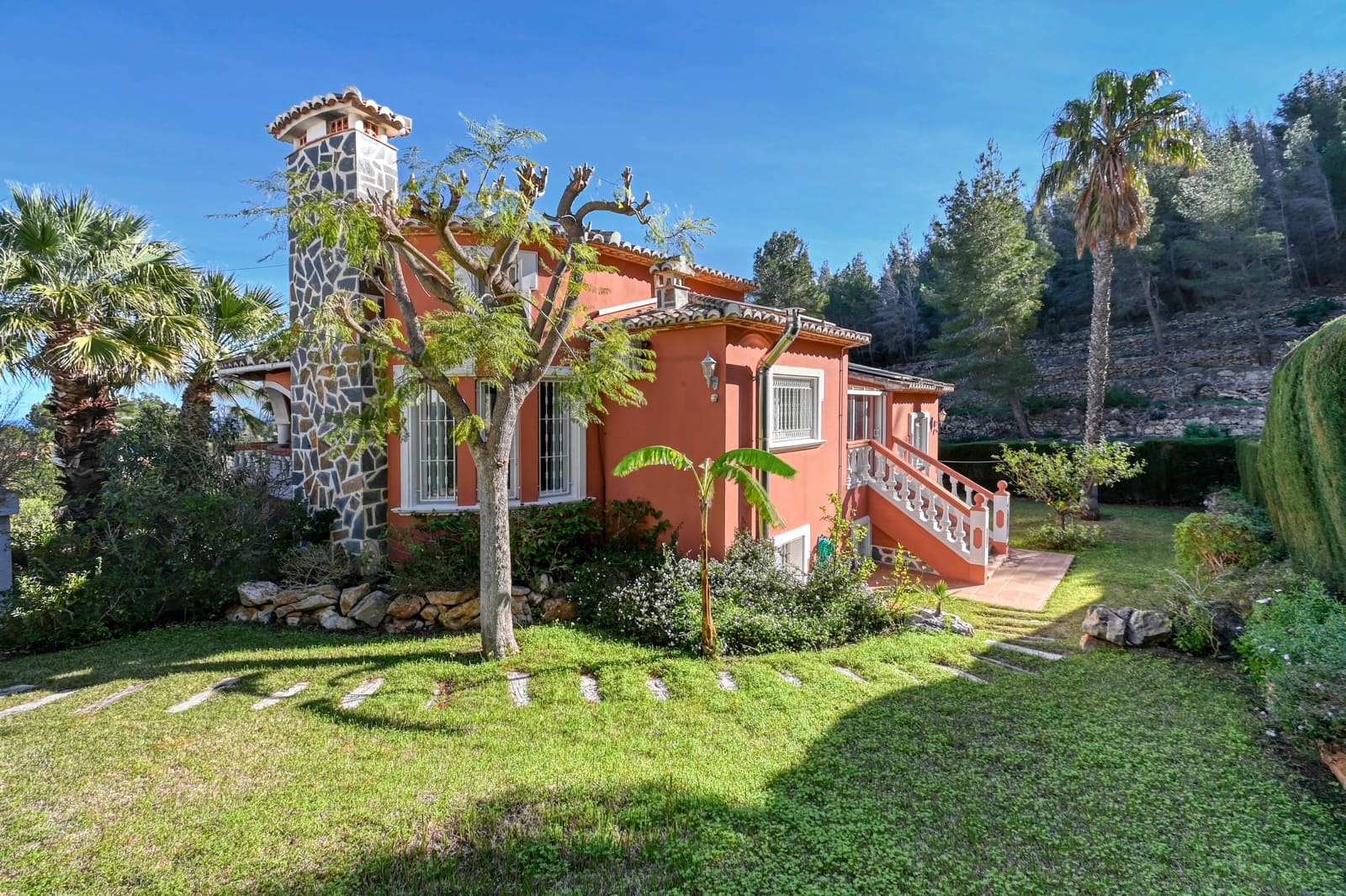 4 bedroom Villa for holiday rental in Denia with pool garage - € 1,169 (Ref: 8703639)