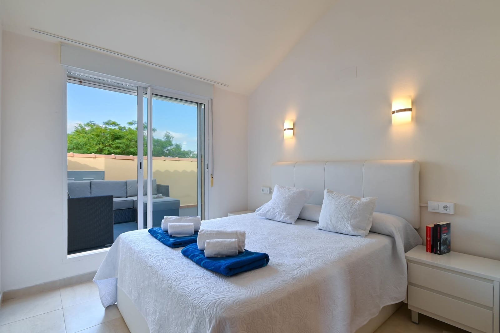 3 soverom Leilighet til salgs i Arenal med svømmebasseng garasje - € 766 (Ref: 8723633)