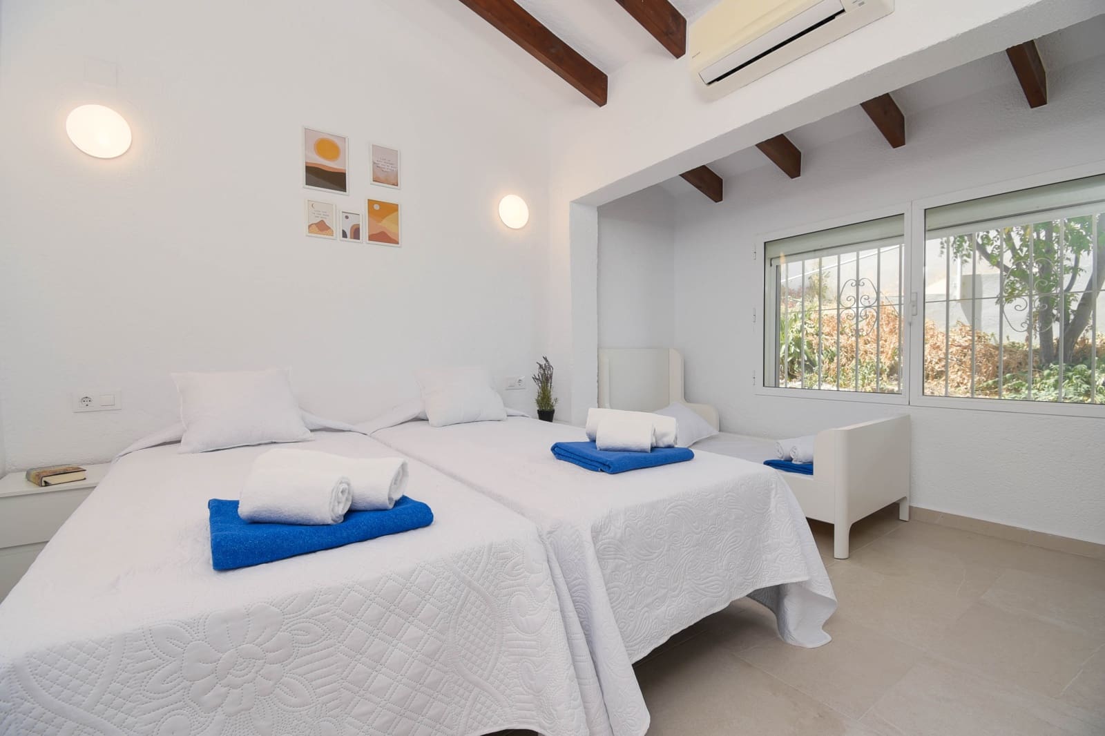 2 camera da letto Villa da affitare come casa vacanza in Cumbre del Sol con piscina garage - 667 € (Rif: 8777805)