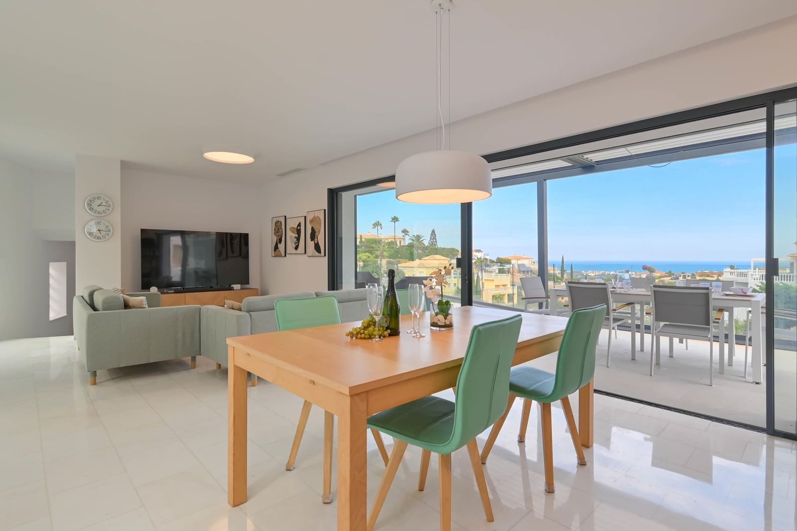 3 sovrum Villa för semesterbostäder i Denia med pool garage - 1 646 € (Ref: 8792025)