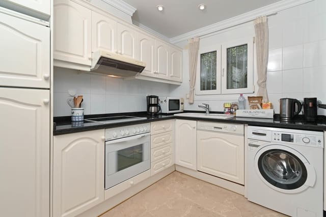 3 quarto Moradia para arrendamento para férias em El Montgó, Dénia com piscina Garagem - 744 € (Ref: 8792026)