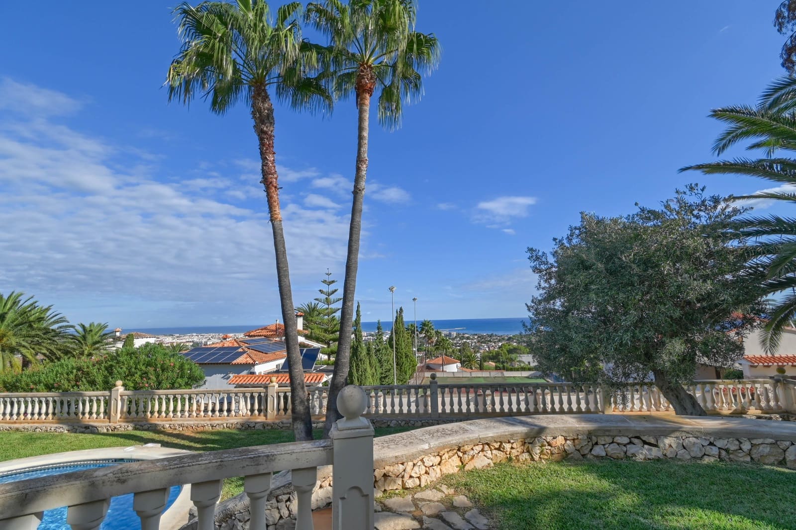 3 sovrum Villa för semesterbostäder i Denia med pool garage - 744 € (Ref: 8792026)