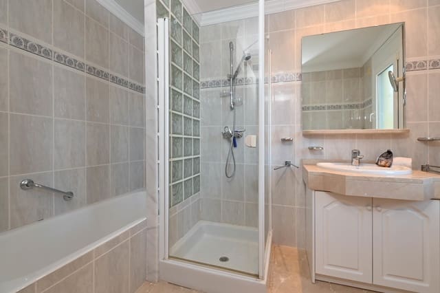 3 quarto Moradia para arrendamento para férias em El Montgó, Dénia com piscina Garagem - 744 € (Ref: 8792026)