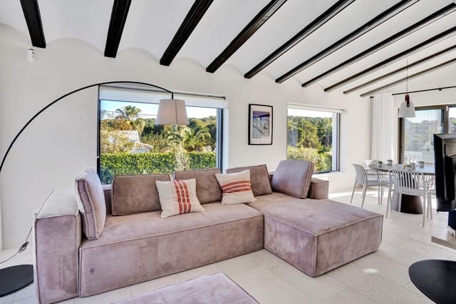   3 soveværelse   ferieVilla i Cap Martí - El Tossalet - Pinomar, Javea / Xàbia med   swimmingpool  garage  - € 2.250 (Ref: 8817071)