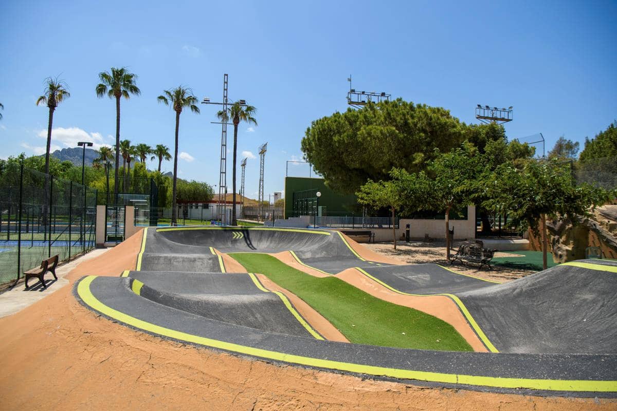 2 bedroom Apartment for holiday rental in Els Poblets with pool - € 363 (Ref: 8826982)