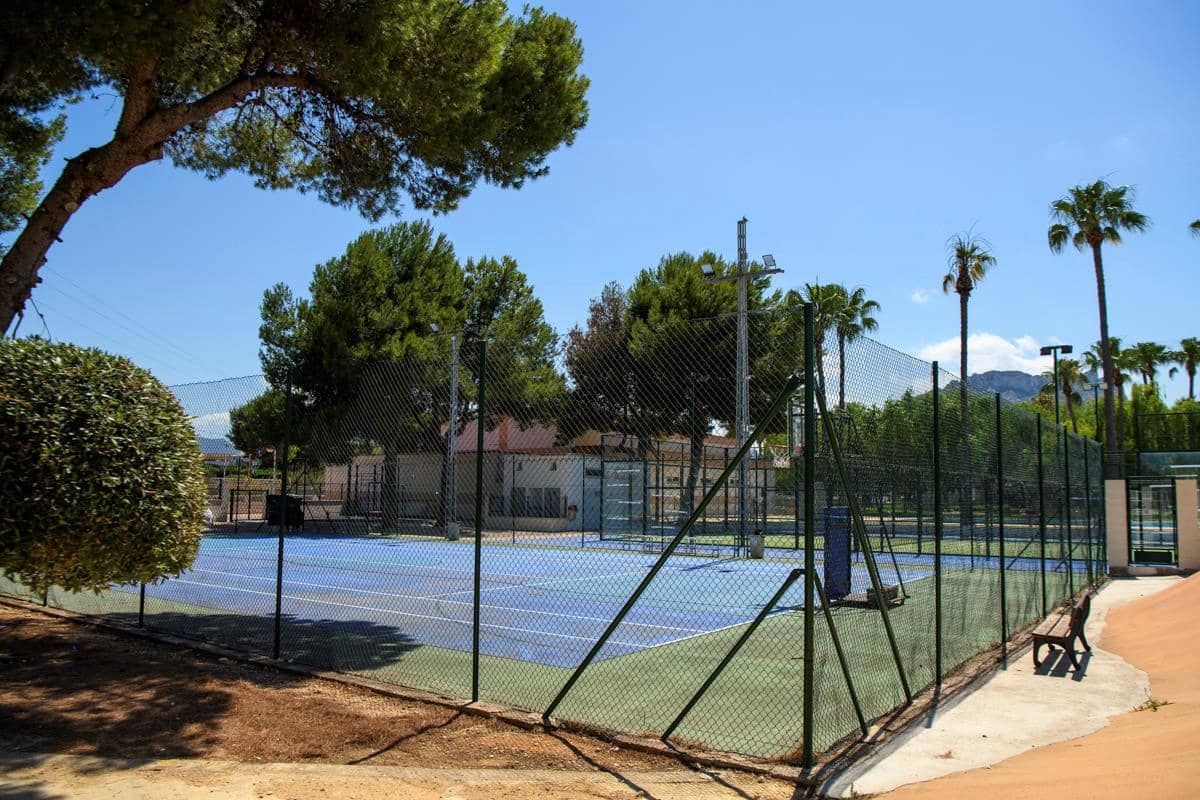 2 bedroom Apartment for holiday rental in Els Poblets with pool - € 363 (Ref: 8826982)