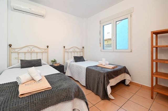 2 quarto Apartamento para arrendamento para férias em Els Poblets com piscina - 363 € (Ref: 8826982)
