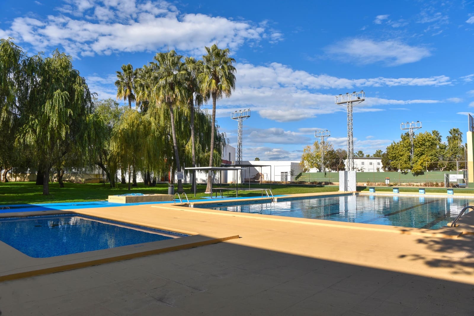 2 sovrum Lägenhet för semesterbostäder i Els Poblets med pool - 363 € (Ref: 8826982)