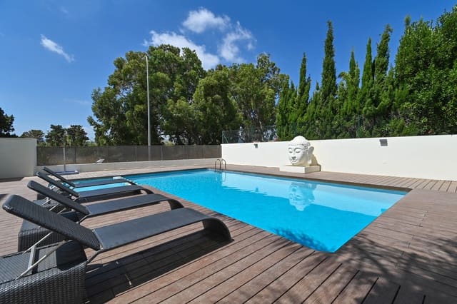 Apartamento de 3 habitaciones en L'Almadrava - L'Estanyó, Dénia en alquiler vacacional con piscina garaje - 788 € (Ref: 8840645)