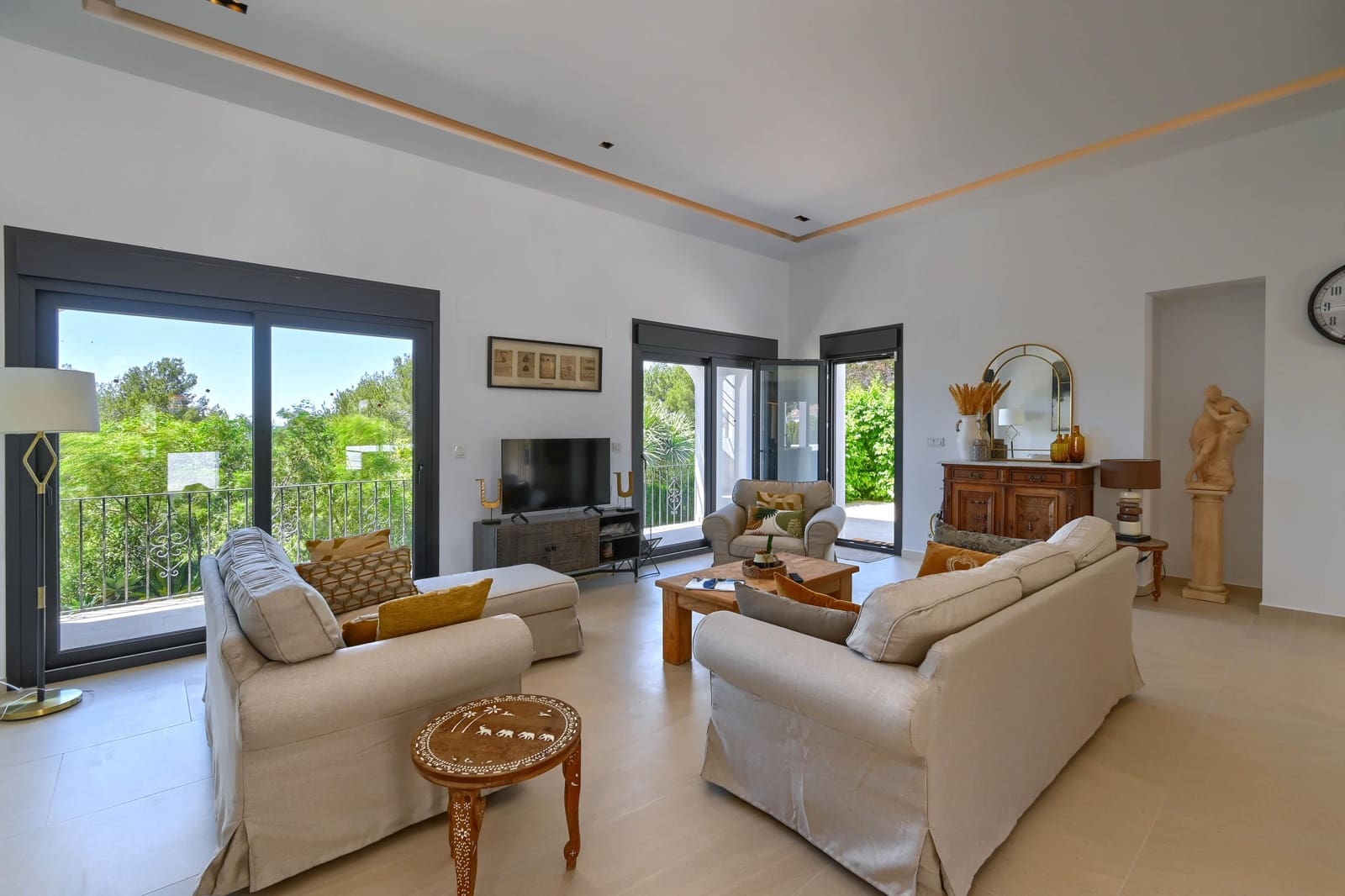 4 slaapkamer Villa voor vakantieverhuur in Javea / Xabia met zwembad garage - € 1.656 (Ref: 8881275)