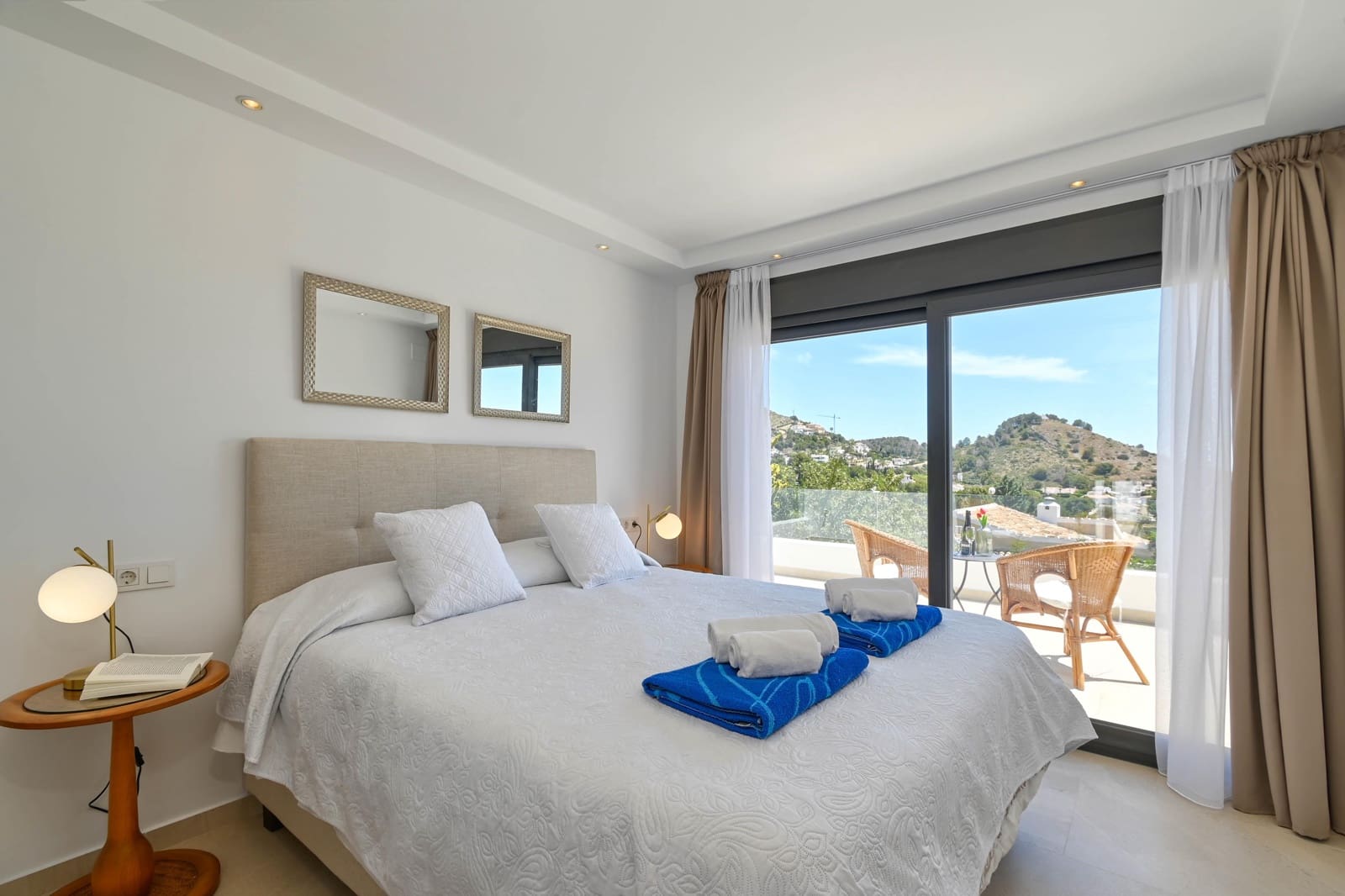 4 bedroom Villa for holiday rental in Javea / Xabia with pool garage - € 1,449 (Ref: 8881275)