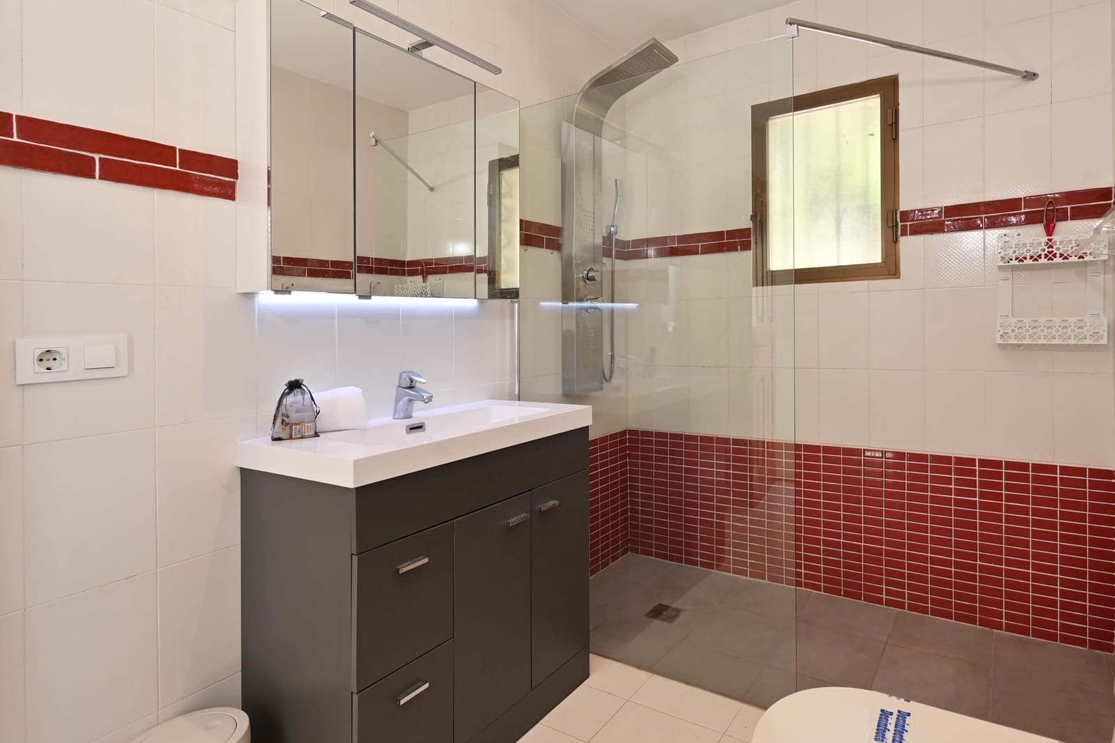 4 camera da letto Villa da affitare come casa vacanza in Javea / Xabia con piscina - 1.137 € (Rif: 8914874)