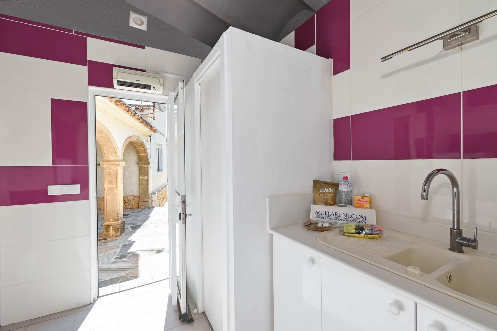 4 camera da letto Villa da affitare come casa vacanza in Javea / Xabia con piscina - 1.137 € (Rif: 8914874)