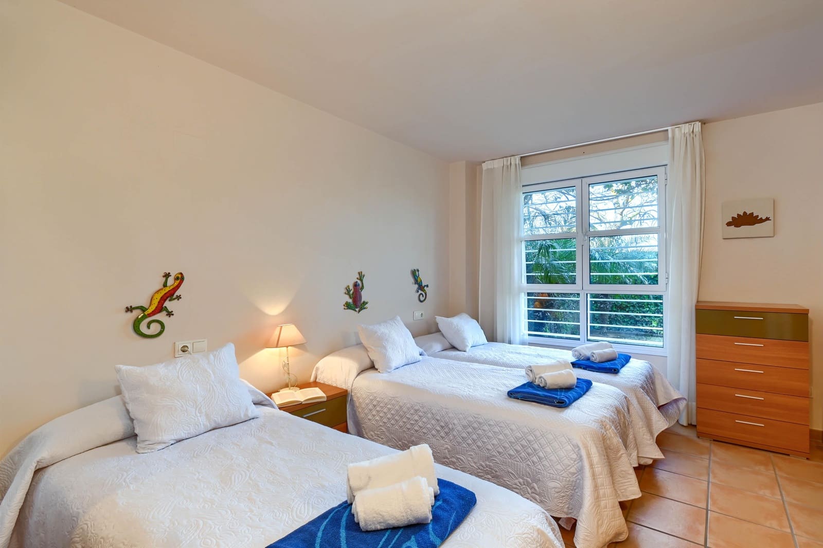 Apartamento de 2 habitaciones en Arenal en alquiler vacacional con piscina garaje - 729 € (Ref: 8956594)