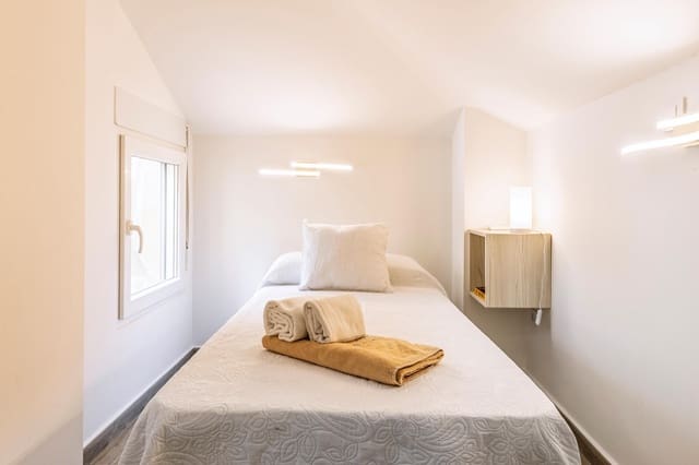 4 quarto Apartamento para arrendamento para férias em Puerto, Javea / Xàbia com piscina Garagem - 625 € (Ref: 8993527)