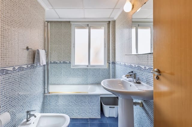 4 quarto Apartamento para arrendamento para férias em Puerto, Javea / Xàbia com piscina Garagem - 625 € (Ref: 8993527)