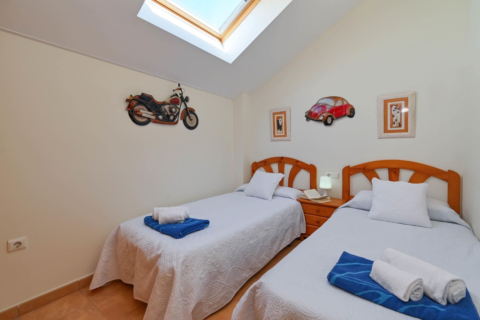   3 soveværelse   feriePenthouse i Denia   med   swimmingpool  garage  - € 823 (Ref: 9007552)