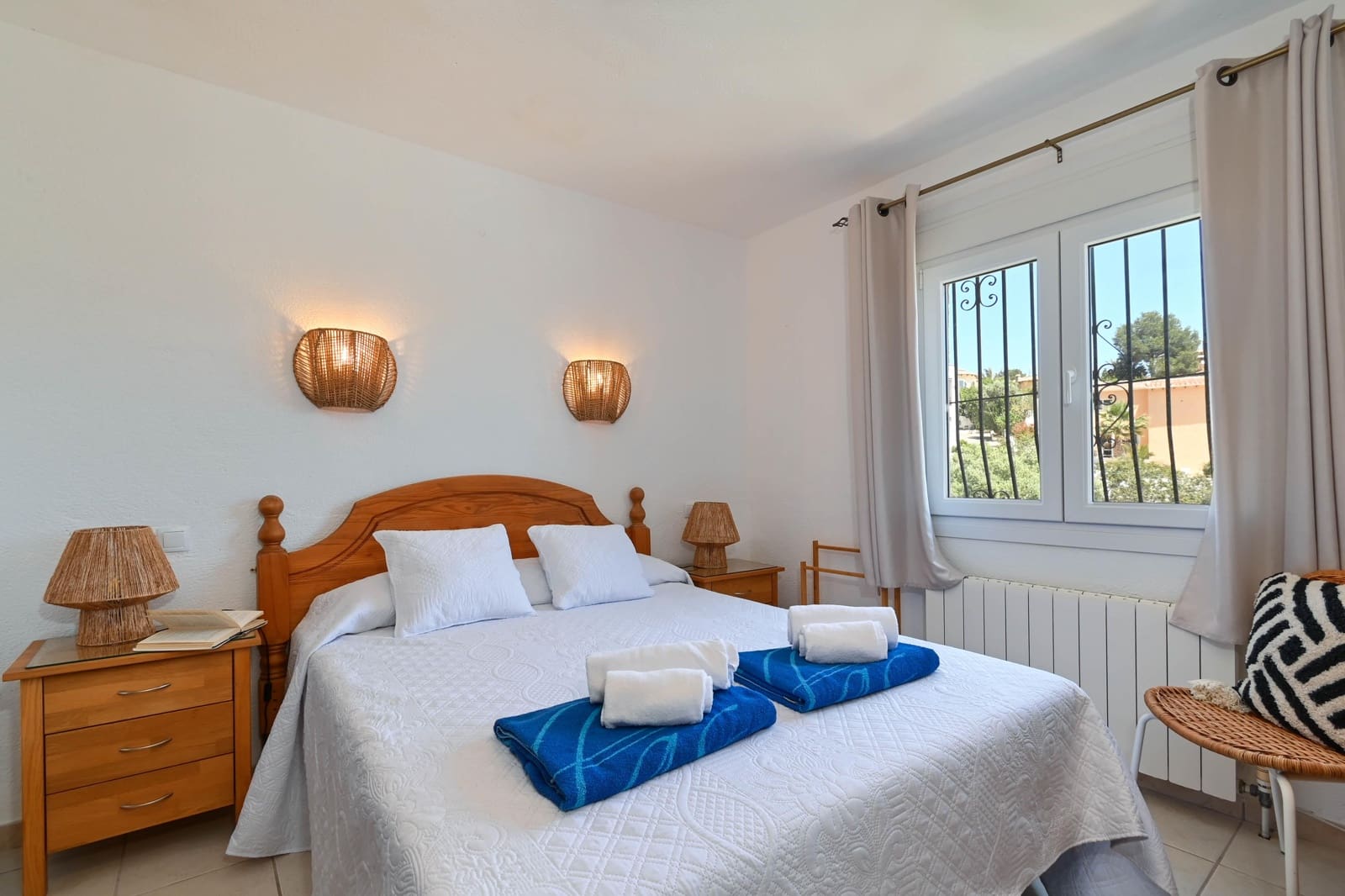 3 camera da letto Villa da affitare come casa vacanza in Cumbre del Sol con piscina garage - 863 € (Rif: 9077737)