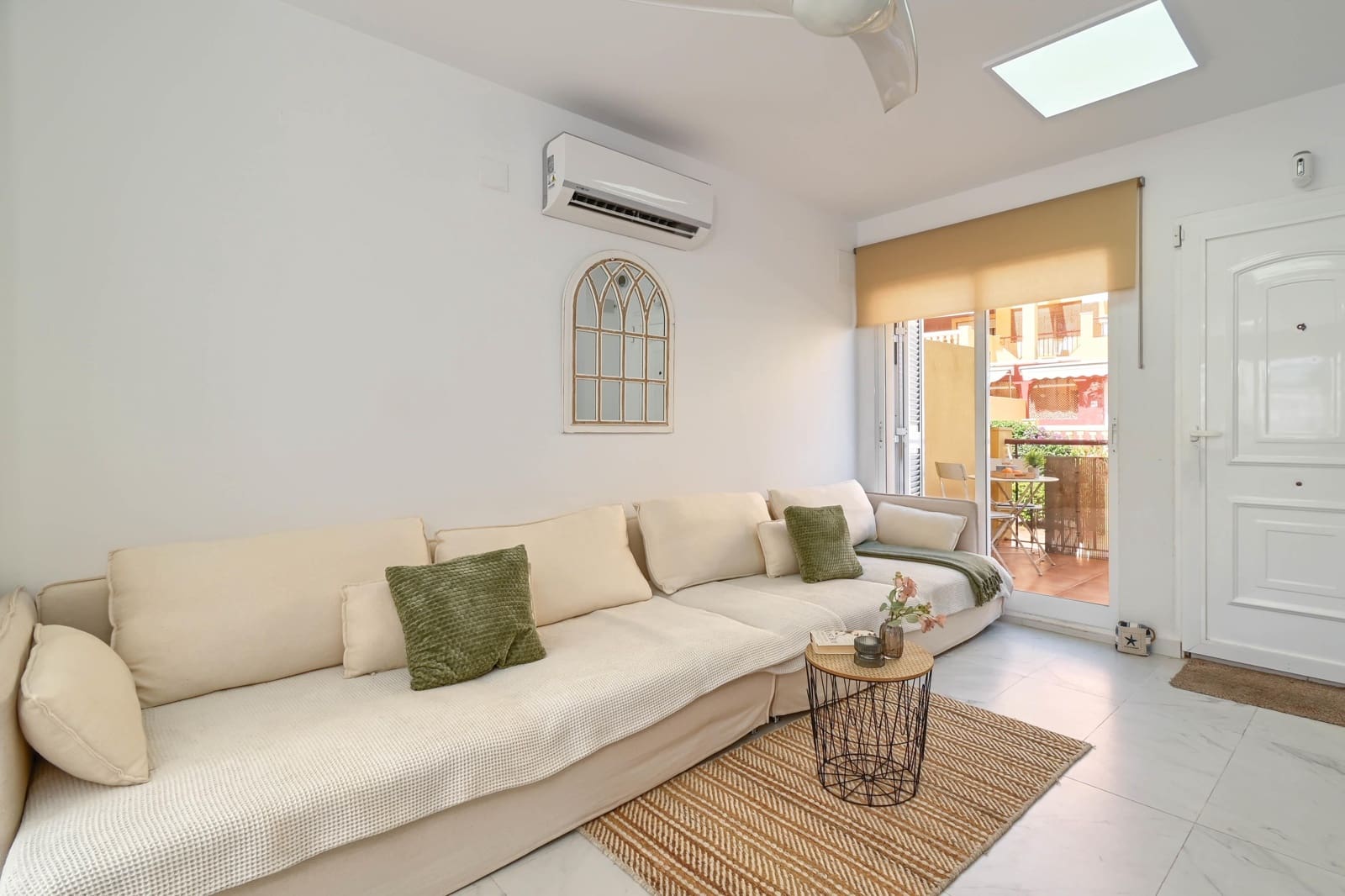3 bedroom Townhouse for holiday rental in Denia with pool garage - € 836 (Ref: 9097847)