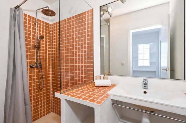 Chalet de 3 habitaciones en Pinar del Advocat - Cometa, Teulada-Moraira en alquiler vacacional con piscina garaje - 873 € (Ref: 9100453)