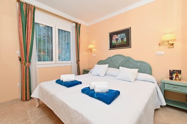 2 makuuhuone Huvila lomavuokrausta paikassa El Montgó, Dénia mukana uima-altaan 
autotalli - 606 € (Ref: 9118522)