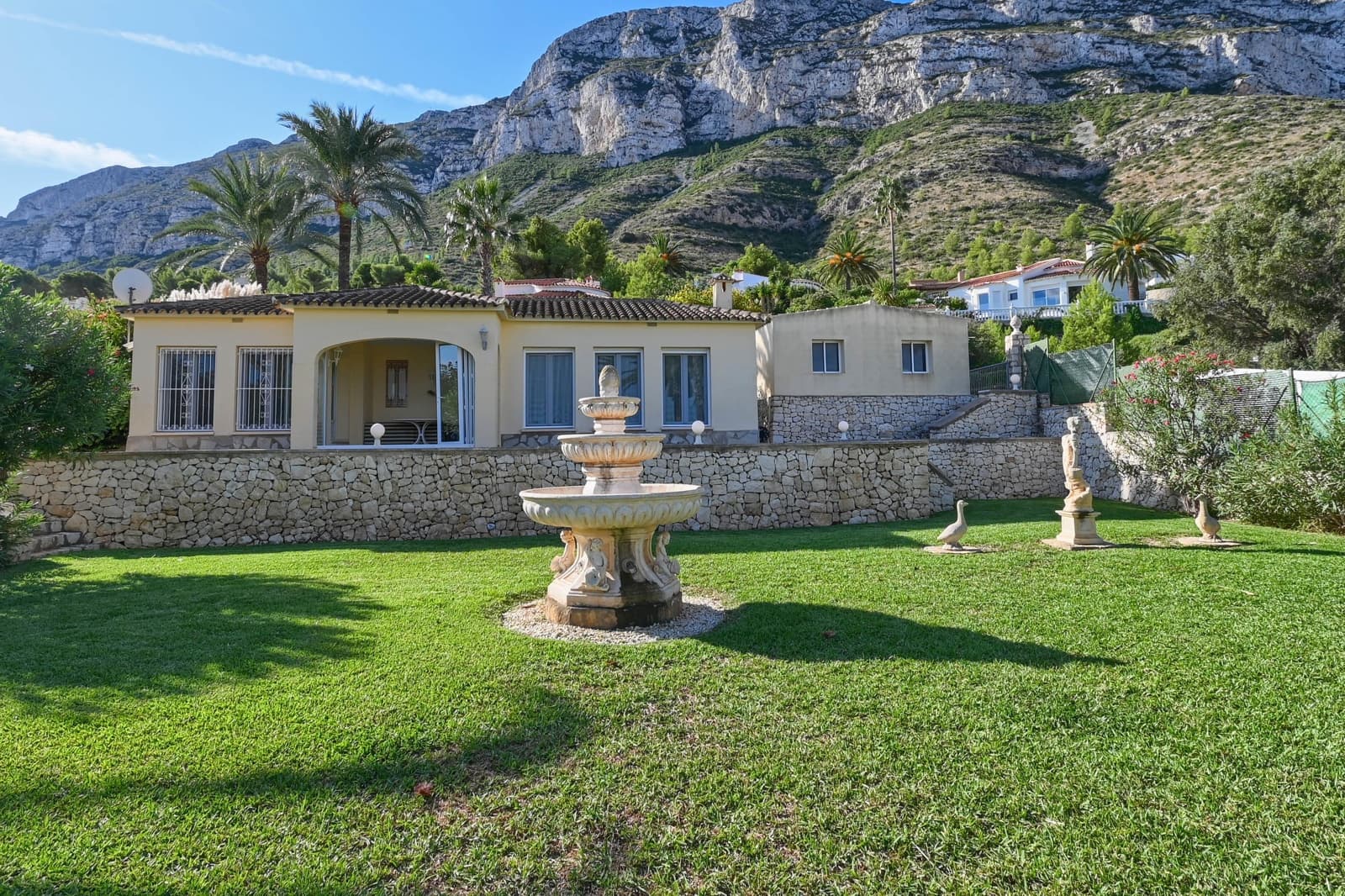 2 makuuhuone Huvila lomavuokrausta paikassa Denia mukana uima-altaan 
autotalli - 606 € (Ref: 9118522)