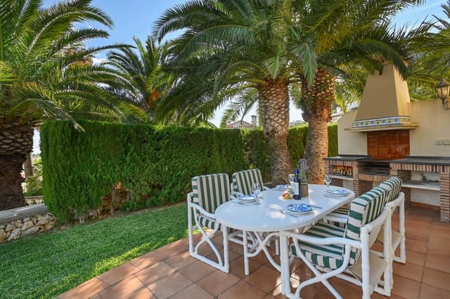 2 makuuhuone Huvila lomavuokrausta paikassa El Montgó, Dénia mukana uima-altaan 
autotalli - 606 € (Ref: 9118522)