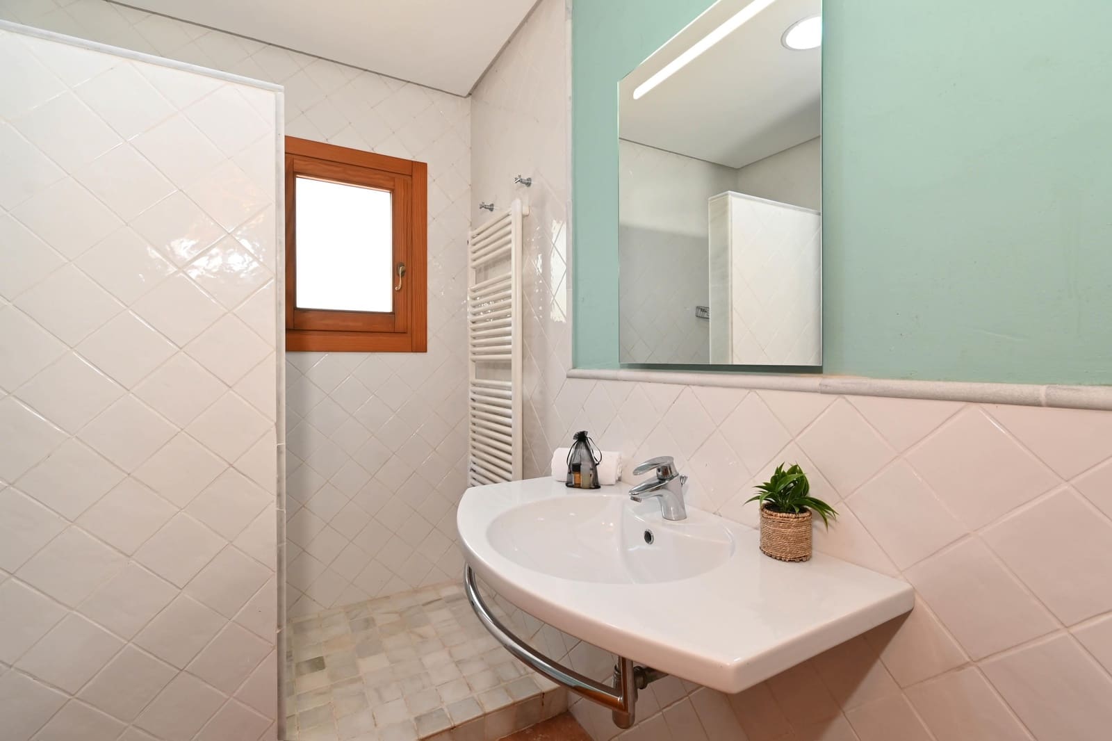 4 slaapkamer Villa voor vakantieverhuur in Javea / Xabia met zwembad garage - € 1.183 (Ref: 9124571)