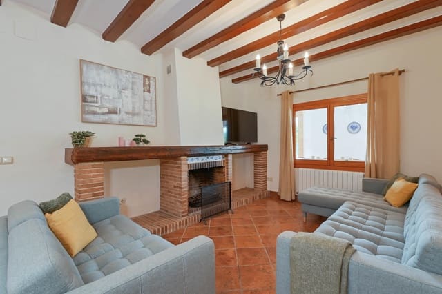 Villa/Maison de 6 chambres de location de vacances à Centro ciudad, Javea / Xàbia avec piscine garage - 1 572 € (Ref: 9124573)