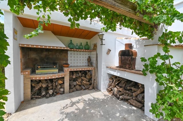 Villa/Maison de 6 chambres de location de vacances à Centro ciudad, Javea / Xàbia avec piscine garage - 1 572 € (Ref: 9124573)