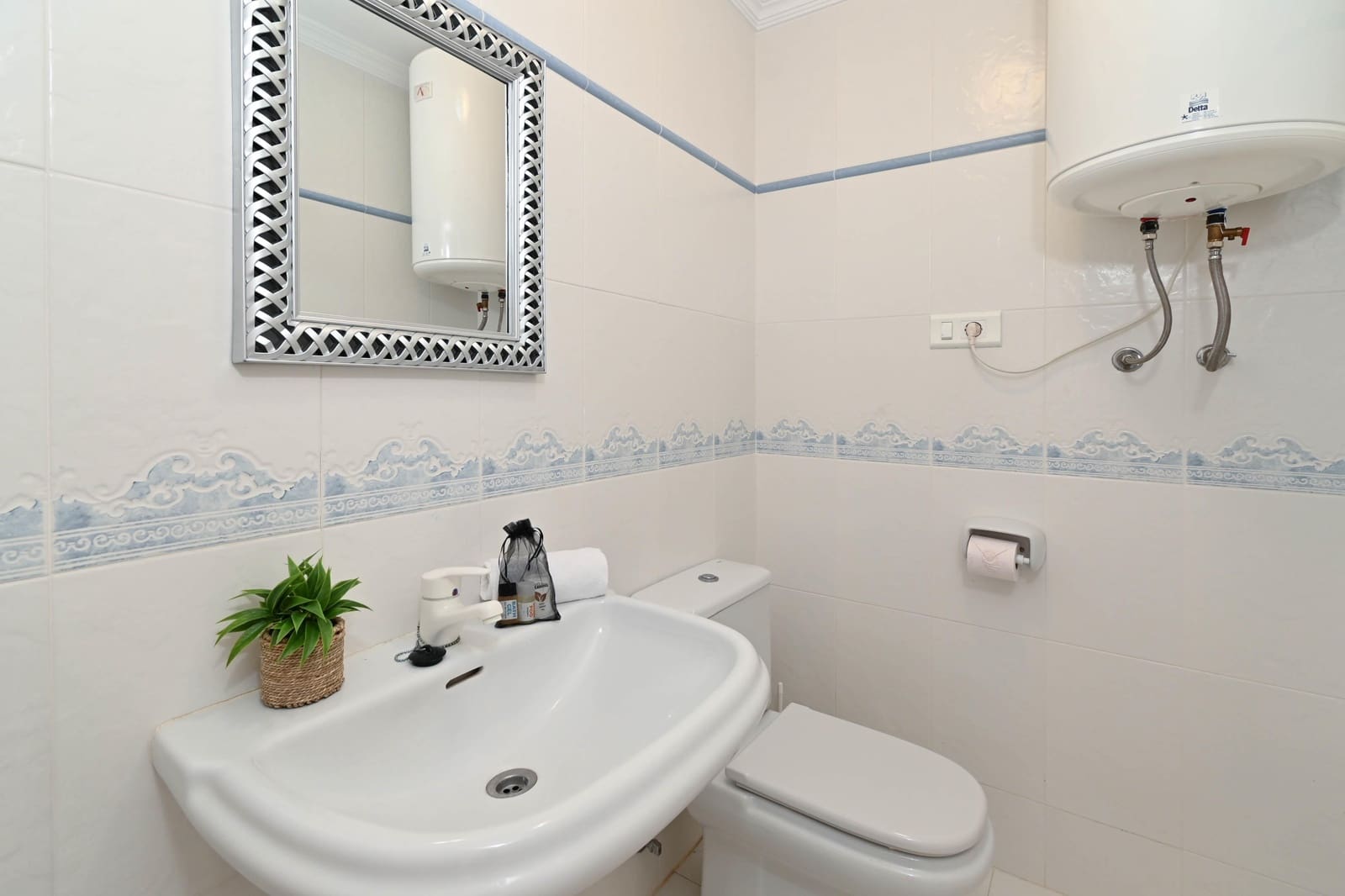 2 bedroom Apartment for holiday rental in Denia with pool garage - € 738 (Ref: 9124574)